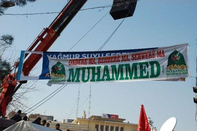 Diyarbakır’da ’peygambere Saygı’ Mitingi