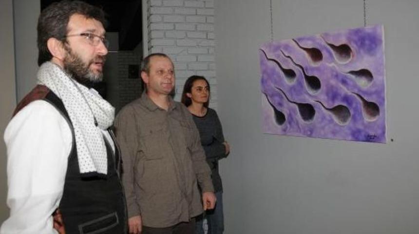 Polis Memurundan Soyut Resim Sergisi