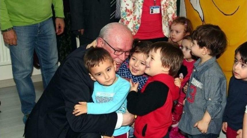 Oyunpazarı&rsquo;ndaki Miniklerin Karne Heyecanı