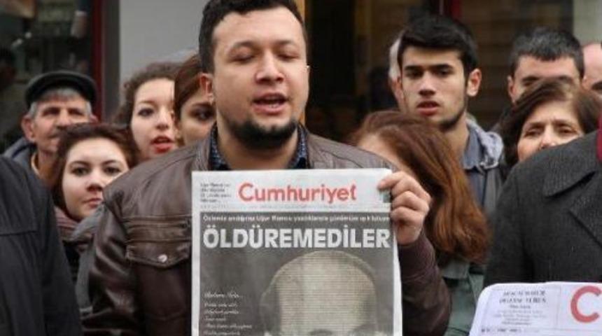 Balıkesir'de Uğur Mumcu'ya Anma