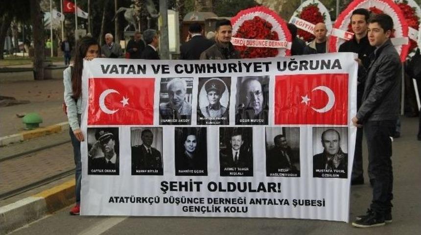 Uğur Mumcu Antalya&rsquo;da Anıldı