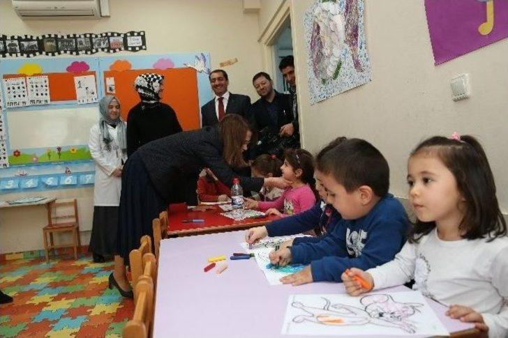 Bakan Ayşenur İslam, Akdem’i Ziyaret Etti G4