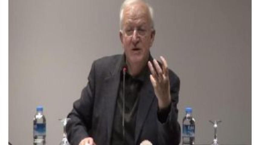 Anayasa Profes&ouml;r&uuml; Kaboğlu'ndan "krala Yas" Tepkisi