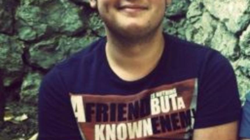 Kadık&ouml;y Sahil Yolunda Kaza : 1&ouml;l&uuml;, 1 Yaralı