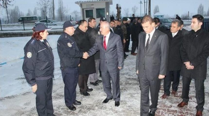 Muş Emniyet M&uuml;d&uuml;rl&uuml;ğ&uuml;&rsquo;nde Devir Teslim