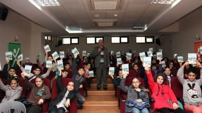 "1 Yazar 1000 Okur Buluşmaları" G&uuml;ng&ouml;ren&rsquo;de Devam Ediyor