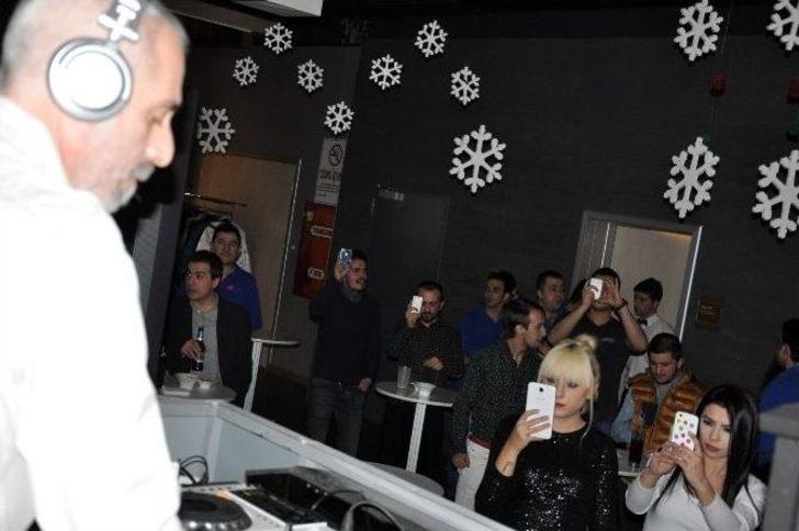 Aloft Bursa’da Suat Ateşdağlı Rüzgarı G4