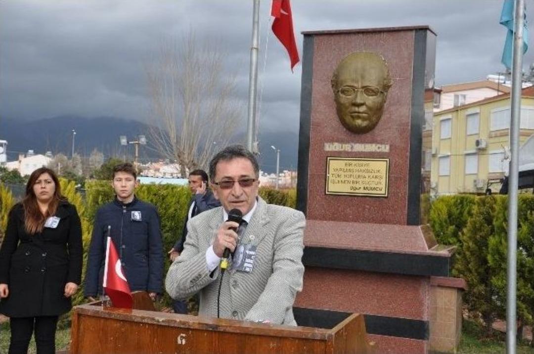 Uğur Mumcu, 22. Yılında Edremit&rsquo;te Yoğun Bir Katılımla Anıldı