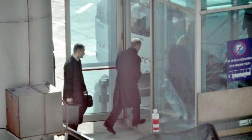 Orgeneral Akar Abd&rsquo;Ye Gitti