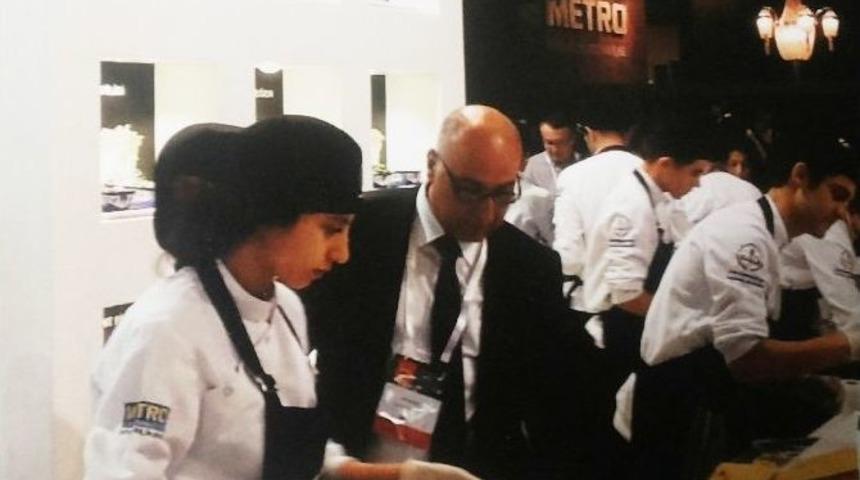 Bursalı Aş&ccedil;ıya B&uuml;y&uuml;k Onur