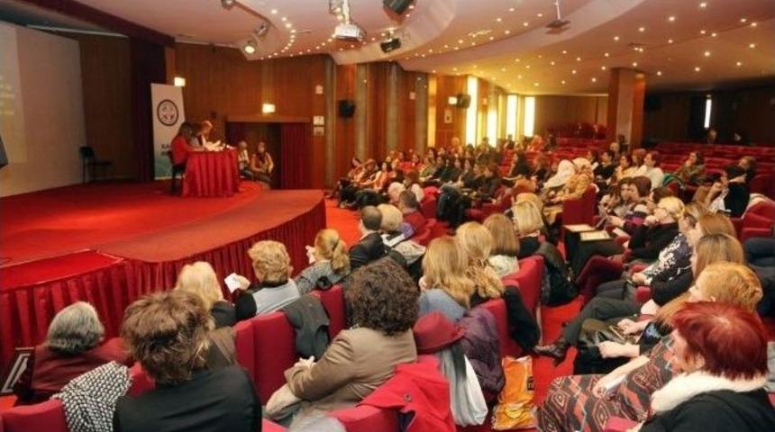 Kadın Meclisi 4. Se&ccedil;imli Genel Kurulu Yapıldı