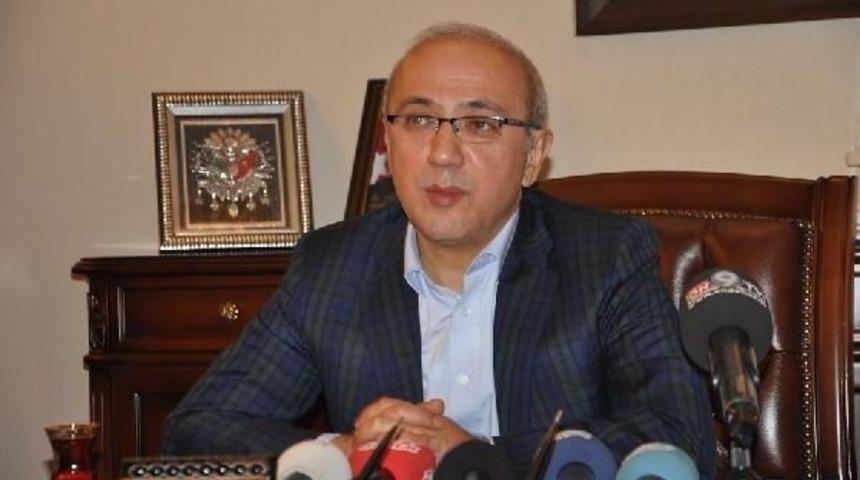 Bakan Elvan, &Ccedil;orum'da &Ccedil;ağrı Merkezi A&ccedil;ılışı Yaptı (3)