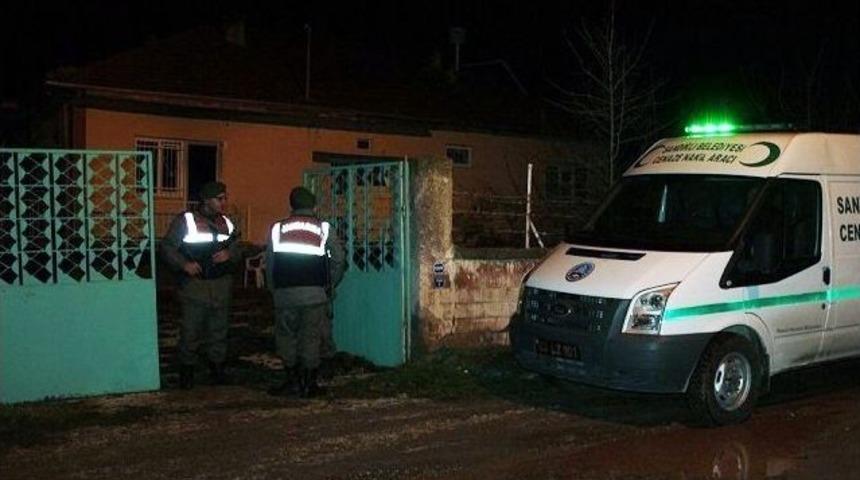 Sandıklı&rsquo;da İmam Nikahlı Kocasını Av T&uuml;feği İle Vurarak &Ouml;ld&uuml;rd&uuml;