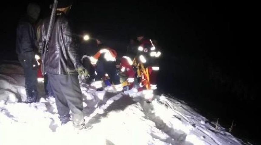 Donmak &Uuml;zere Olan Avcı Son Anda Kurtarıldı