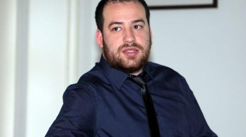 Kızgındemir: "tablet Teknolojisi Okuyucu Alışkanlıklarını Değiştirdi"