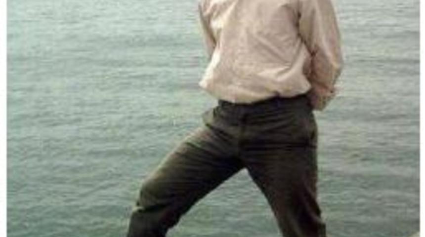 D&uuml;ş&uuml;nce Kasığına Demir Saplanan Inşaat Iş&ccedil;isi &Ouml;ld&uuml;