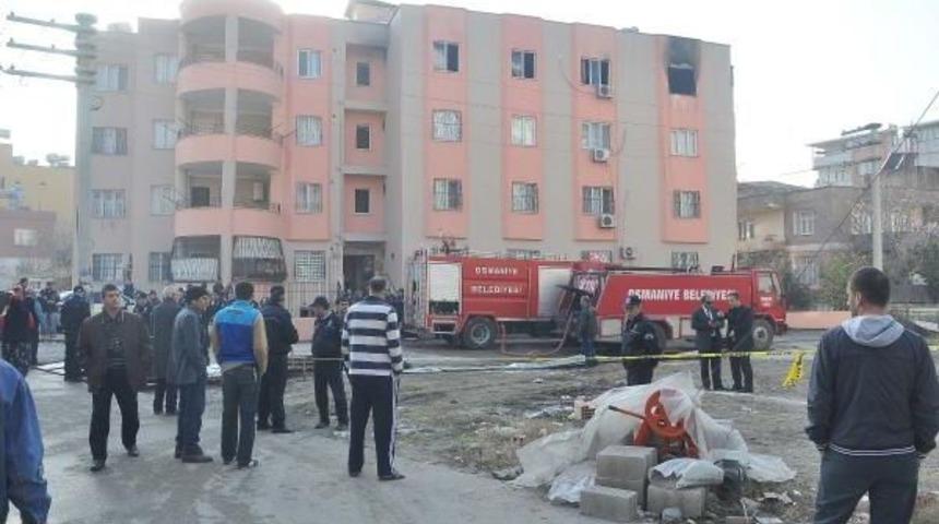 Osmaniye'de Apartmanda &Ccedil;ıkan Yangında 1 Kişi &Ouml;ld&uuml;