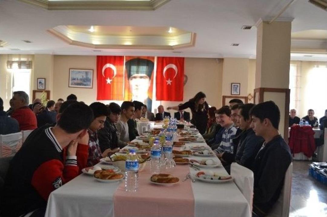 &ldquo;gen&ccedil;liğe Sporla Bakış&rdquo; Projesi Hayata Ge&ccedil;ti