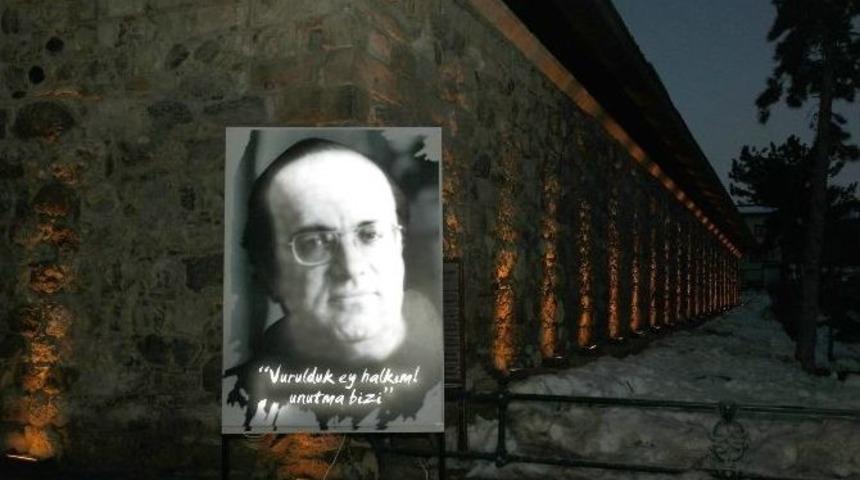 Odunpazarı&rsquo;nda Işıl Işıl Uğur Mumcu Tablosu