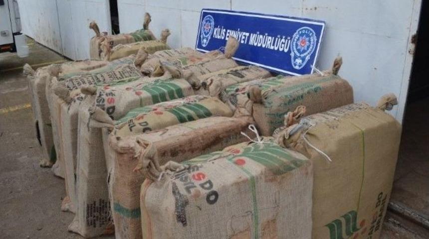 Kilis&rsquo;te 20 Bin Paket Ka&ccedil;ak Sigara Ele Ge&ccedil;irildi