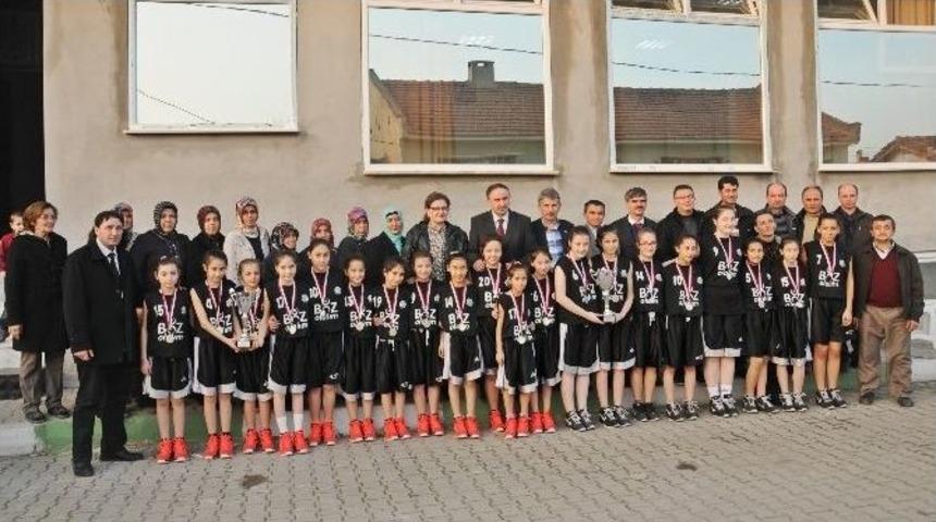 Kurtulan&rsquo;dan Şampiyonlara Tebrik Ziyareti