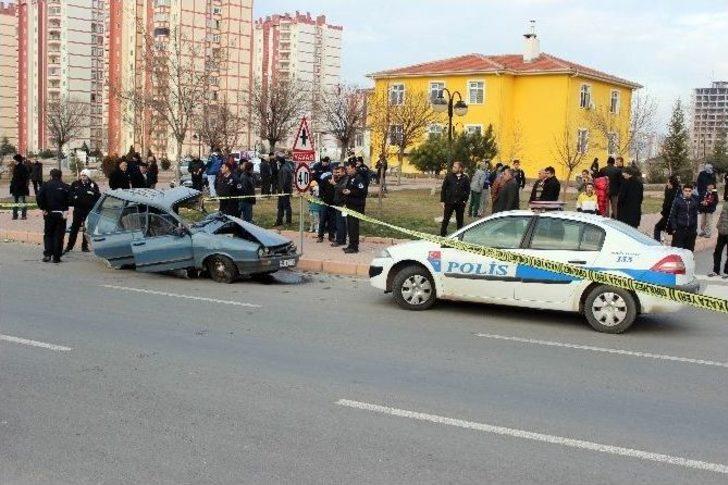 Servis Otobüsü Otomobille Çarpıştı: 6 Yaralı G3