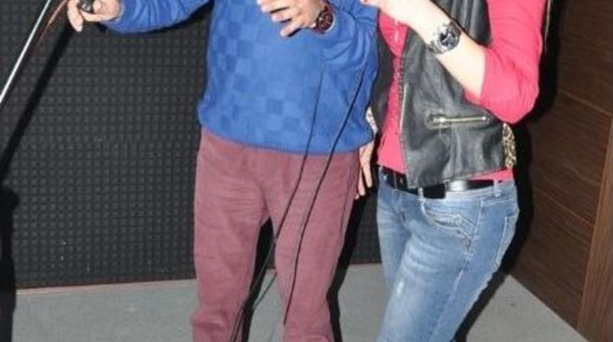 Erkal, Dilek Şimşek Farklı Bir Ses!