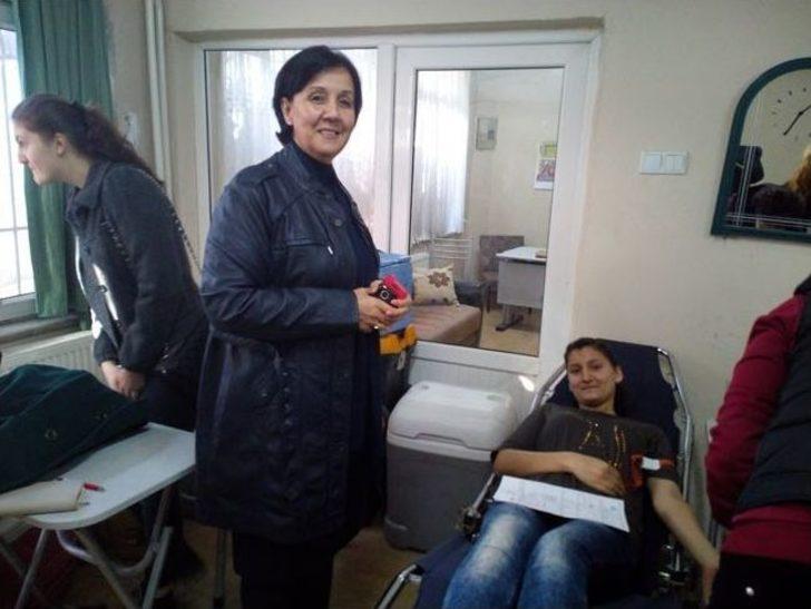 Saltukova’da Kan Bağışı Kampanyası