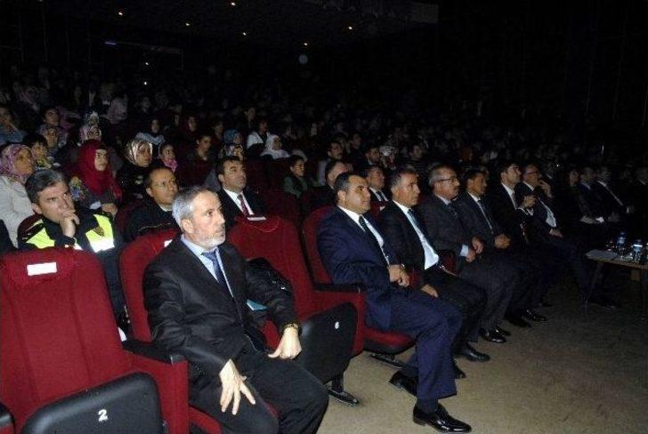 Polisler, Eşleri İle Birlikte Kürtçe Şarkı Söyledi G3