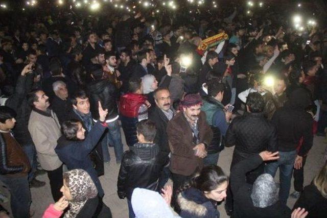 Şanlıurfa'da Kobani Kutlaması