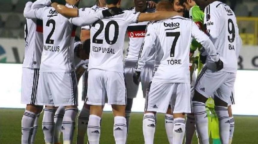 Gen&ccedil;lerbirliği - Beşiktaş: 0 - 2