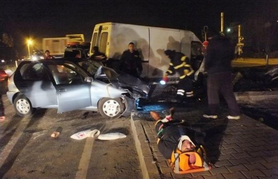 (&ouml;zel Haber) Alkoll&uuml; S&uuml;r&uuml;c&uuml; Kazaya Neden Oldu: 6 Yaralı