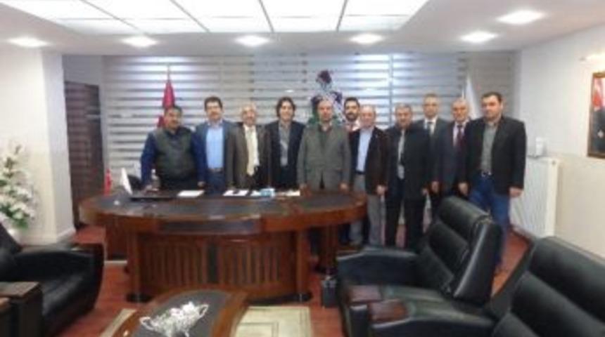 Memur-sen&rsquo;den Ak Parti&rsquo;ye Ziyaret