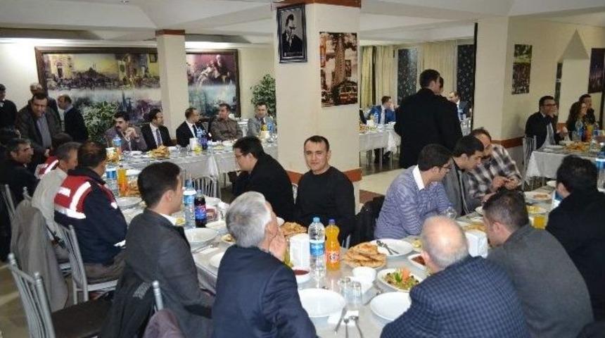 Kulu’da Tayinleri Çıkan Hakimlere Veda Yemeği