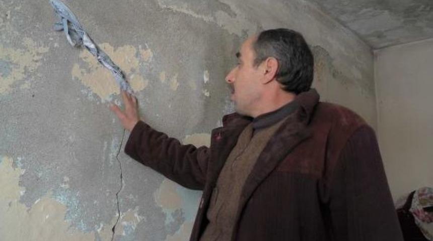 6 Kişilik Ailenin Harabe Evde Yaşam M&uuml;cadelesi