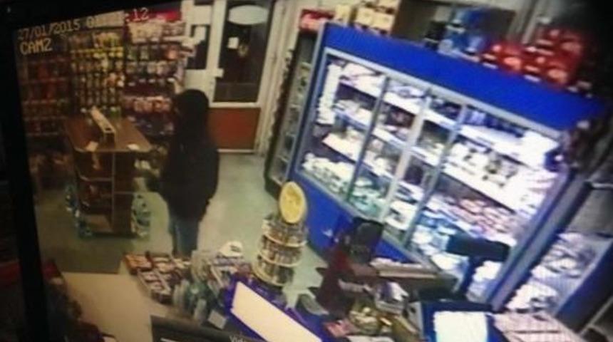 Silahlı Soyguncu, Market Sahibi Direnince Ka&ccedil;tı