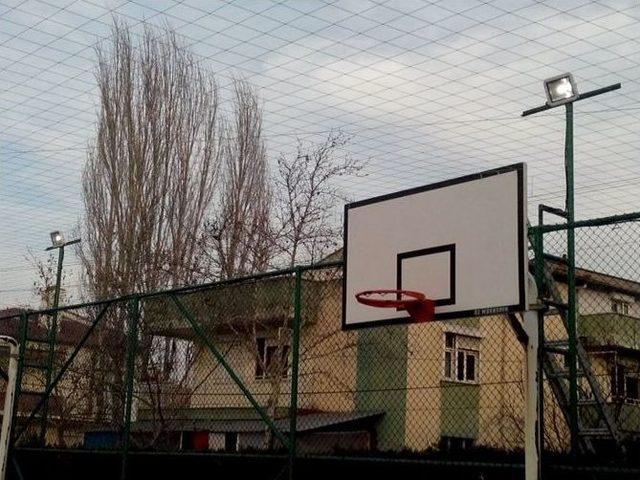 Basket Sahaları Daha Da Aydınlanacak