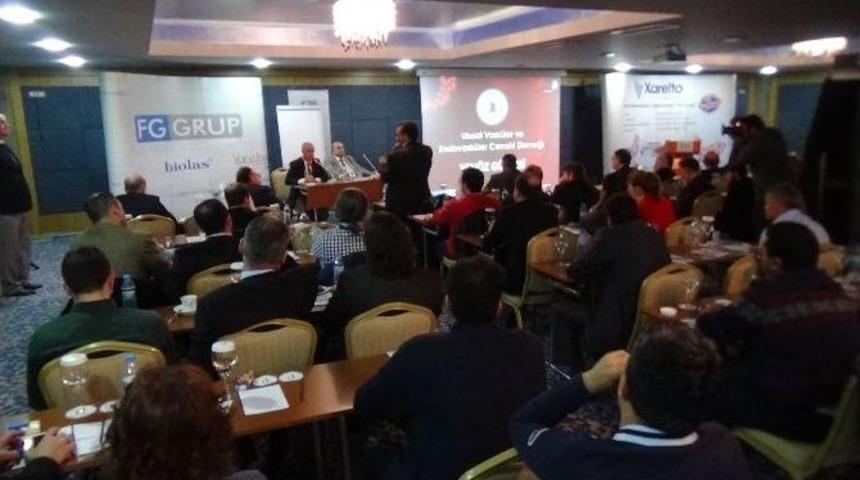 Cerrahlar Yeni Teknolojiyi Tartıştı