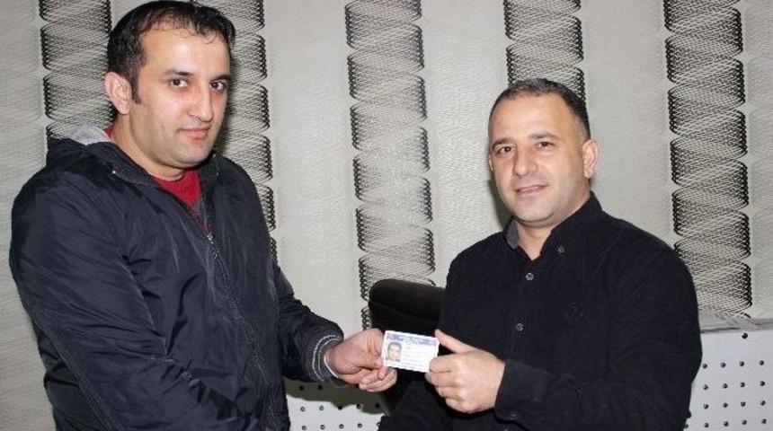 İşitme Engelliye Ehliyet