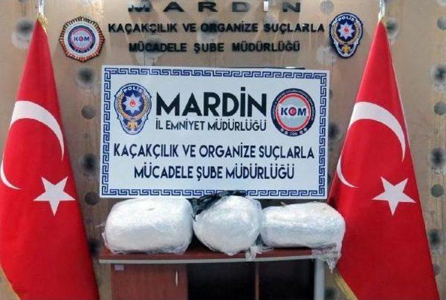 Mardin'de 11 Kilo Esrar Ele Geçirildi, 8 Kişi Tutuklandı