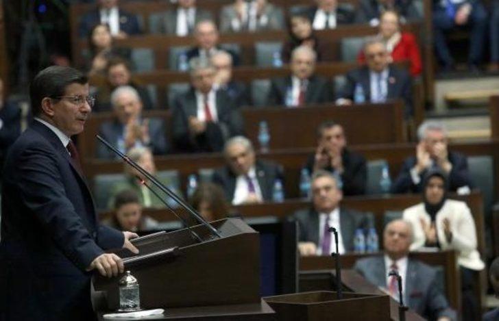 Başbakan Davutoğlu: Mhp Kürtçe Üzerinden Türkçe'ye Sahip Çıkıyormuş Gibi Davranarak Tahrik Ediyor