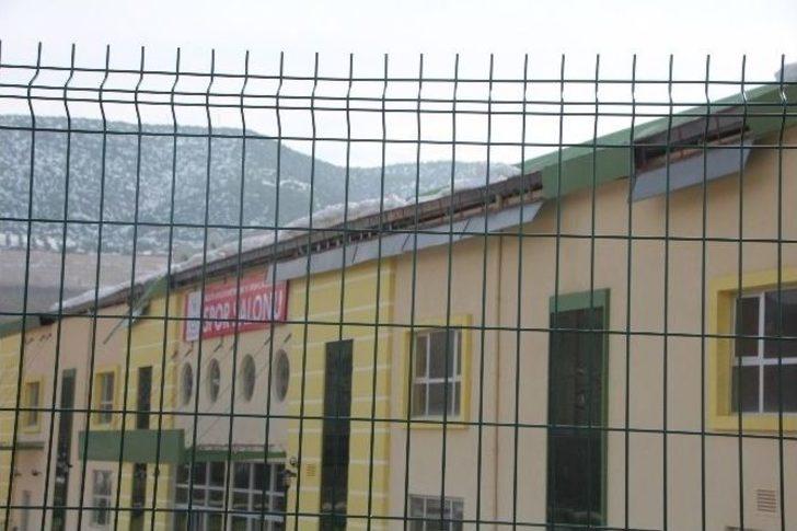 Bilecik’te Yeni Yapılan Salonlar Hizmete Açılmadan Hasar Gördü G1