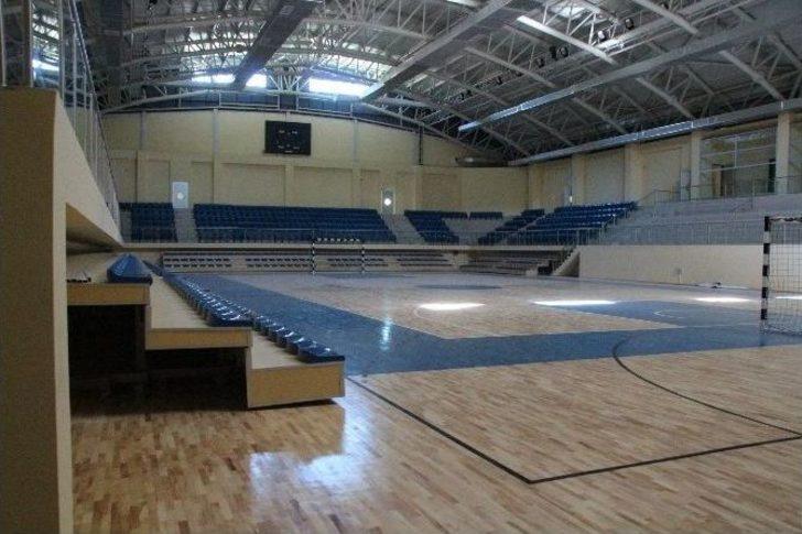 Bilecik’te Yeni Yapılan Salonlar Hizmete Açılmadan Hasar Gördü G5