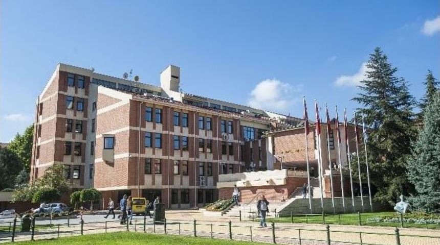 Anadolu &Uuml;niversitesi Sınav Organizasyonlarında Fark Oluşturdu