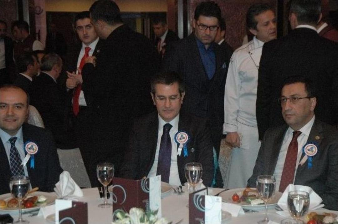 Bakanlıktan, D&uuml;nya G&uuml;mr&uuml;k G&uuml;n&uuml;&rsquo;nde Yemekli Kutlama