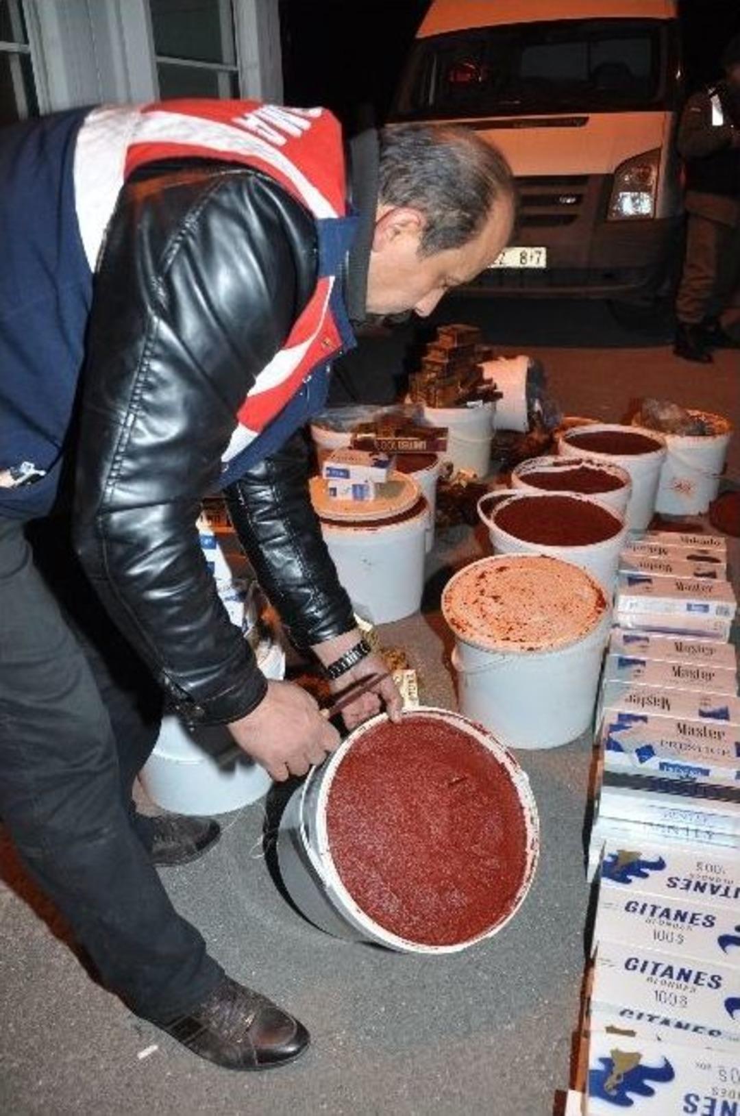 Sal&ccedil;alı Mercimek Arası Ka&ccedil;ak Sigara Sevkıyatı