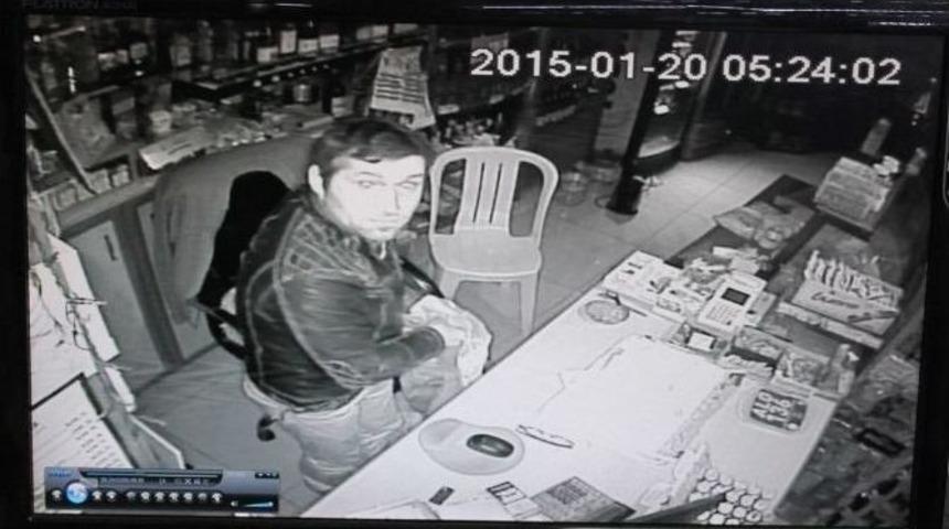 (özel Haber) Pişkin Hırsız Kameralara Yakalandı