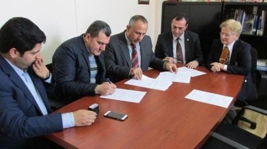 Nk&uuml; Muratlı Y&uuml;ksekokul Binası Teslim Edildi