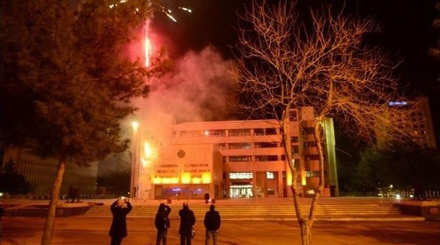 Diyarbakır B&uuml;y&uuml;kşehir Belediyesi&rsquo;nden Kobani Kutlaması