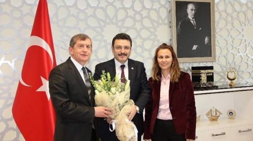 Ak Parti Trabzon İl Başkanı Haydar Revi Ziyaretlerini S&uuml;rd&uuml;r&uuml;yor